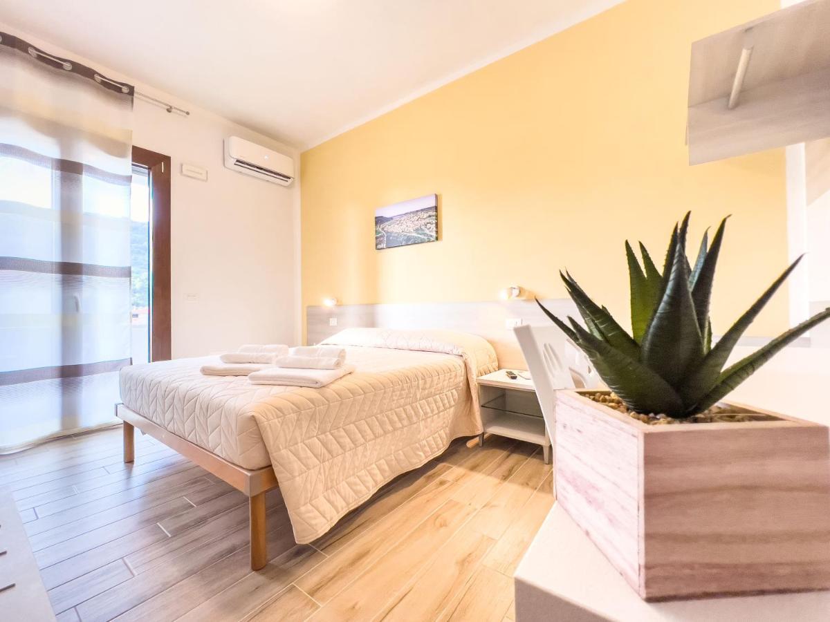 B&B Babbu Meu Боза Екстериор снимка